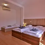 Margareta Es Ueduelohaz Apartment Bogacs