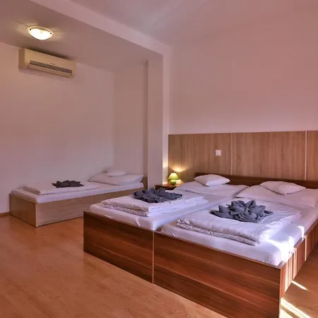 Margareta Es Ueduelohaz Apartment Bogacs