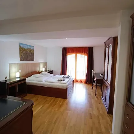 Apartment Margareta Es Ueduelohaz